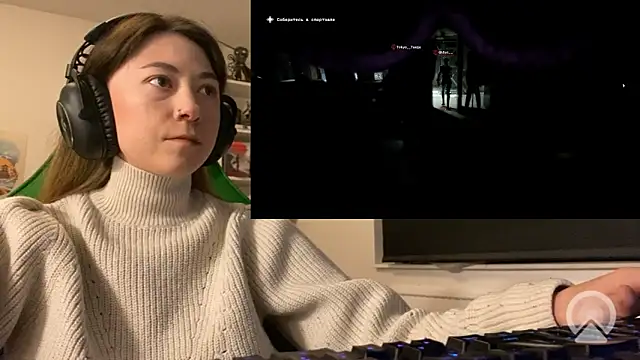 chibi moon  online show from March 23, 8:04 pm