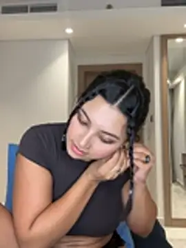 alexademie1 online show from April 16, 2:28 pm