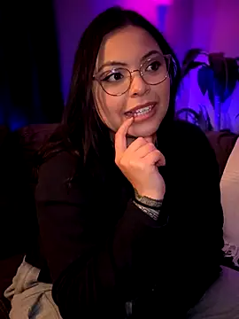 drizzypeach602 online show from November 20, 4:24 am