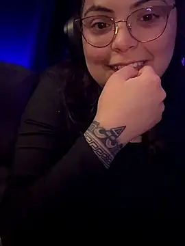 drizzypeach602 online show from November 24, 6:15 am