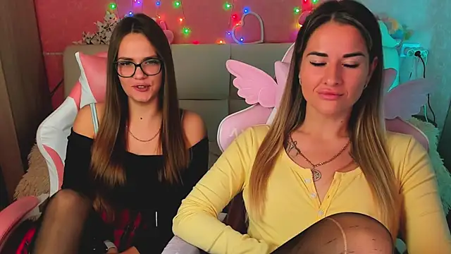 ivannatompsonnn online show from May 16, 10:36 am