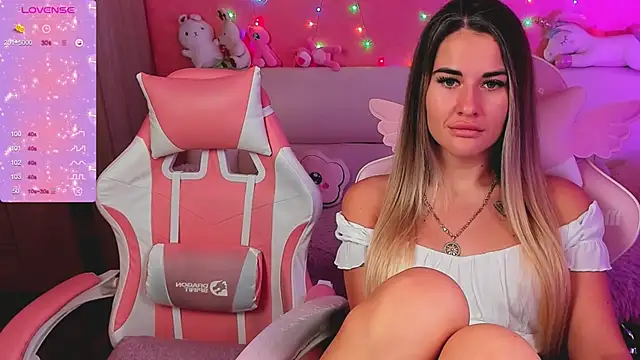 ivannatompsonnn online show from October 5, 6:18 am