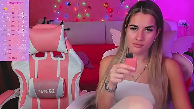 ivannatompsonnn online show from October 26, 6:20 am