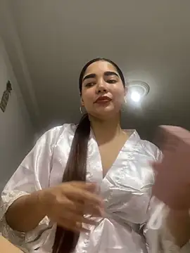 DulceChloe99 online show from February 25, 8:51 pm