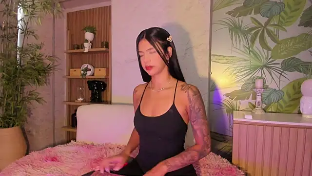 AntonellaRossi online show from May 25, 7:46 pm