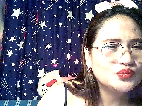 Amazing Angel22 online show from February 20, 5:36 pm