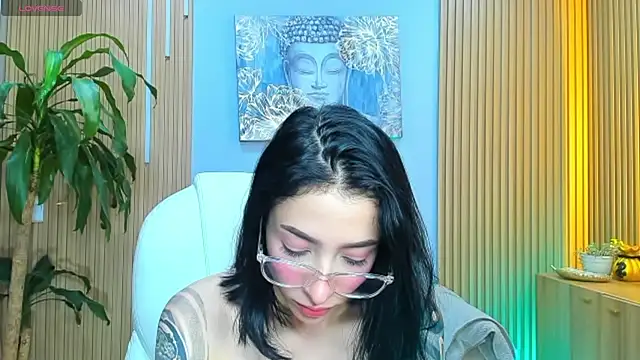 barbie scoth  online show from May 14, 9:09 pm