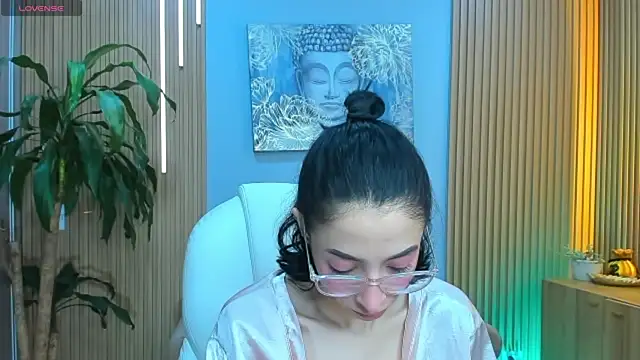 barbie scoth  online show from May 23, 9:46 pm