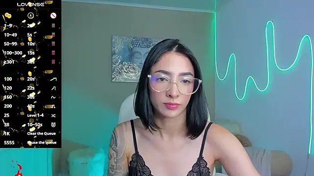 barbie scoth  online show from October 17, 9:51 pm