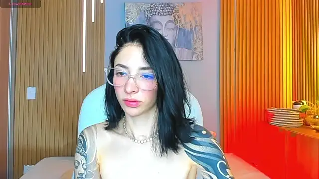 barbie scoth  online show from July 9, 2:14 am