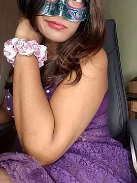 queenniharikaa online show from April 12, 12:08 pm