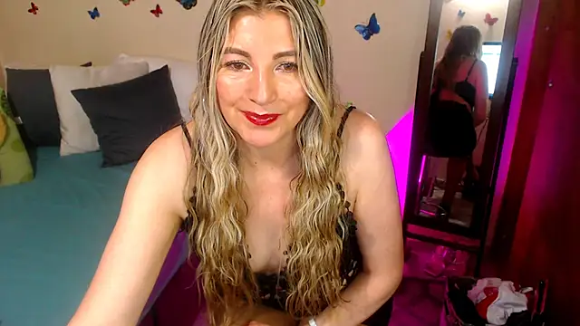 Jolie-Mature online show from October 13, 9:39 pm