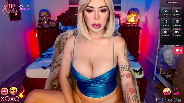 Magnificent Goddess online show from May 7, 6:39 am