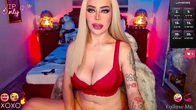 Magnificent Goddess online show from May 10, 7:10 am