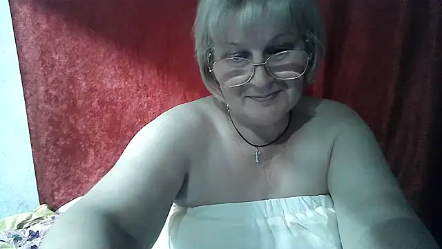 Gina Marlyn online show from May 3, 9:29 pm