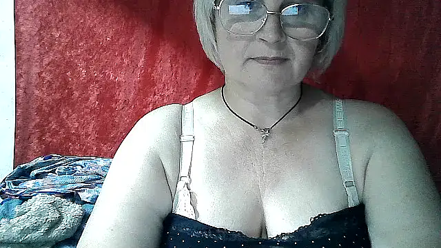 Gina Marlyn online show from May 13, 8:47 pm