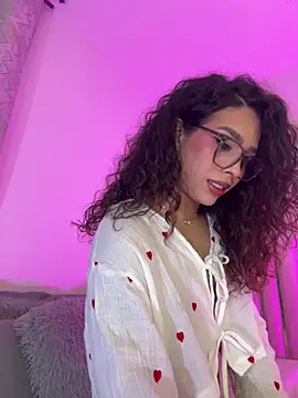 Samantha Bernardo online show from March 19, 3:55 am