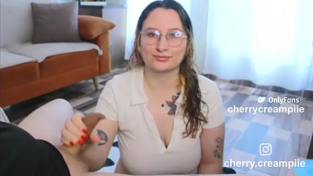 andycherry secrets  online show from February 3, 2:22 pm