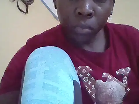 miss melis online show from April 2, 10:24 am