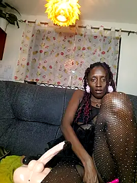 lynnkatrina online show from October 17, 6:11 pm