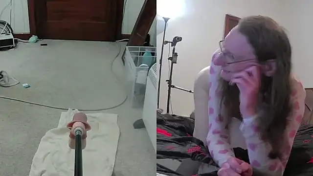 CDAdalyn online show from October 14, 8:28 am