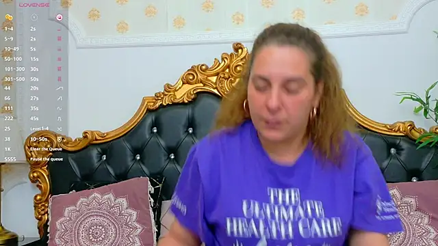 KarinaNoir online show from April 30, 2:39 am