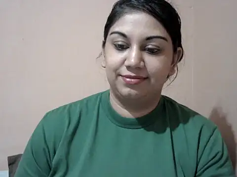 bellachow10 online show from May 6, 7:45 am