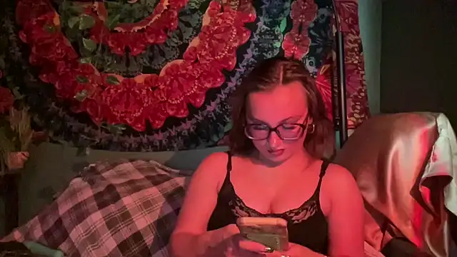 sweetandwet daddy online show from April 2, 9:01 pm