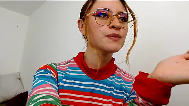 Juls winter  online show from April 30, 8:14 pm
