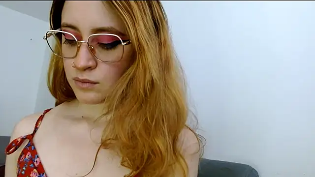 Juls winter  online show from May 15, 8:00 pm