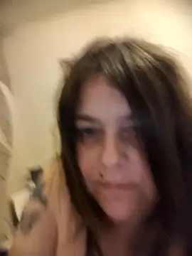 Courtney Electrix69 online show from May 17, 3:06 am