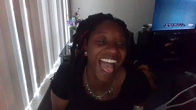 markquanna online show from September 15, 2:36 pm