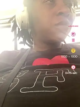 markquanna online show from May 18, 7:20 pm