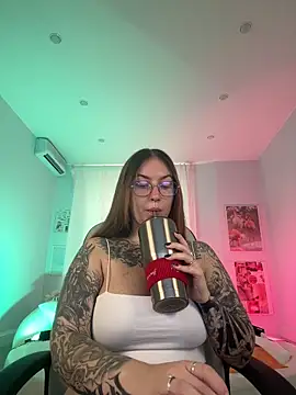 IvyHoney online show from September 23, 9:18 am
