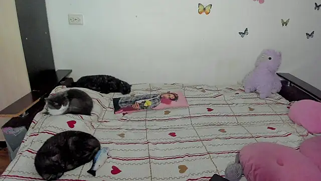 NataliEvans online show from May 24, 8:19 pm