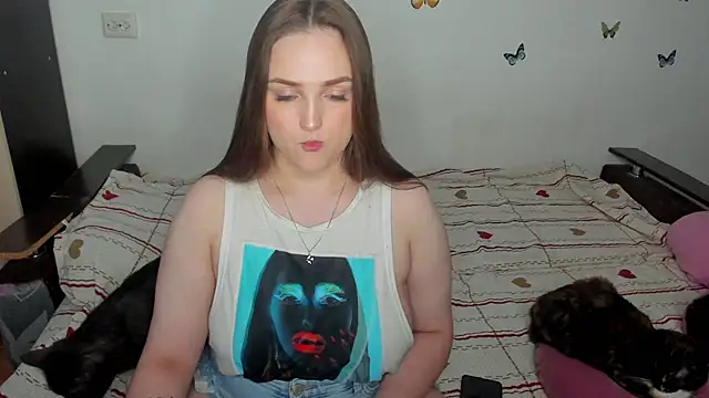 NataliEvans online show from May 21, 8:18 pm