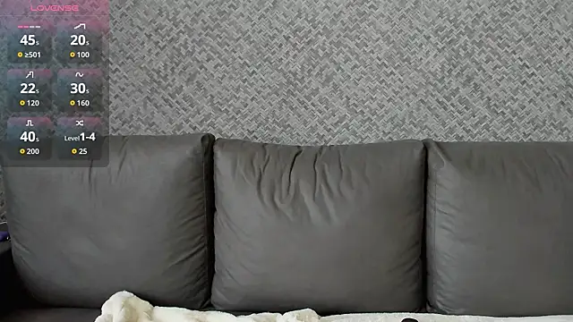 XValkyrieX online show from March 9, 12:19 pm