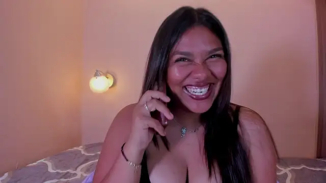 ale cam online show from May 15, 10:45 pm