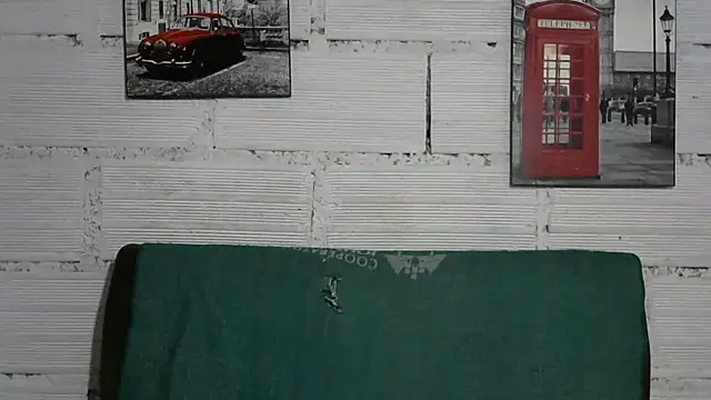 Snapshot of divahot08 chatting on September 15, 2:47 pm divahot08 online show from September 15, 2:47 pm