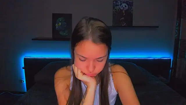 AlexaBarkley online show from October 20, 12:13 am