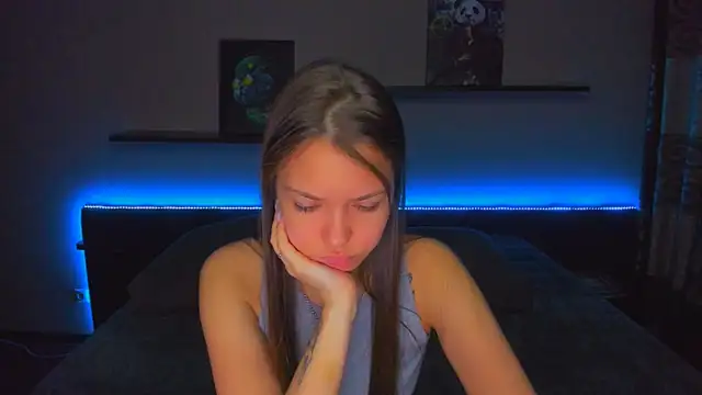 AlexaBarkley online show from February 11, 12:36 am