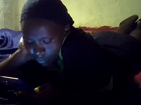 cute-shamza online show from October 18, 5:04 pm