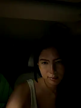 clairewntr online show from October 17, 9:40 pm