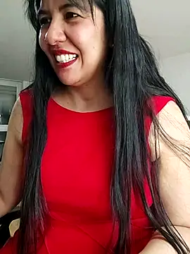 aisha latina online show from March 25, 3:37 pm