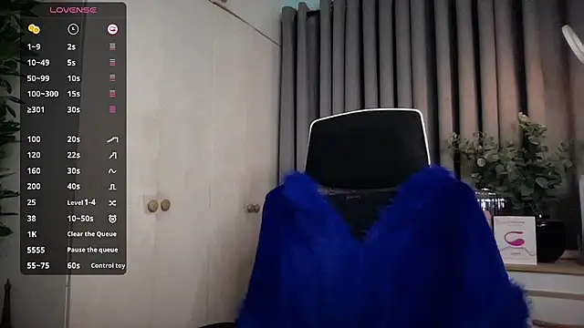 Jasmine Elcock online show from June 25, 7:26 pm