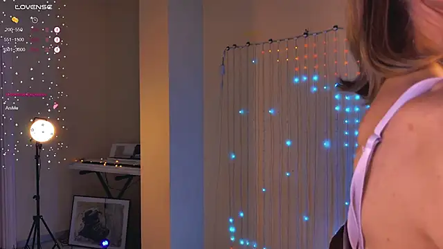 Arielle  03 online show from May 10, 1:29 am