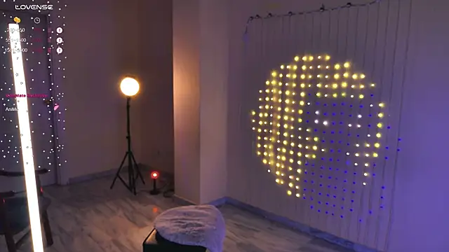 Arielle  03 online show from May 17, 1:49 am