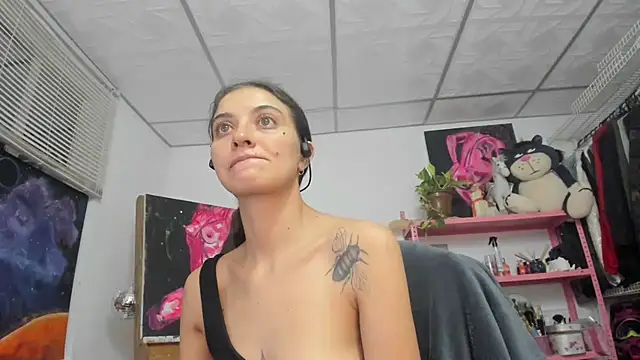 mariecam420 online show from May 27, 1:57 am