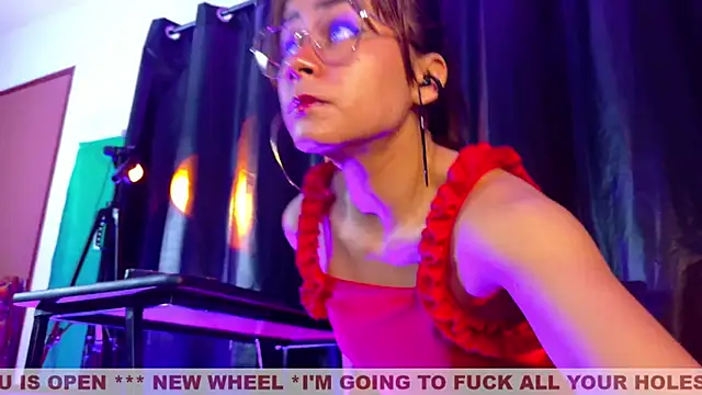 MistressSlut1 online show from November 17, 11:22 am