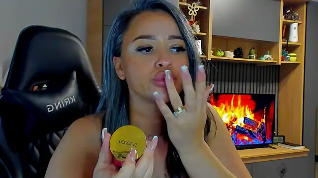 Claire95  online show from November 20, 5:36 pm